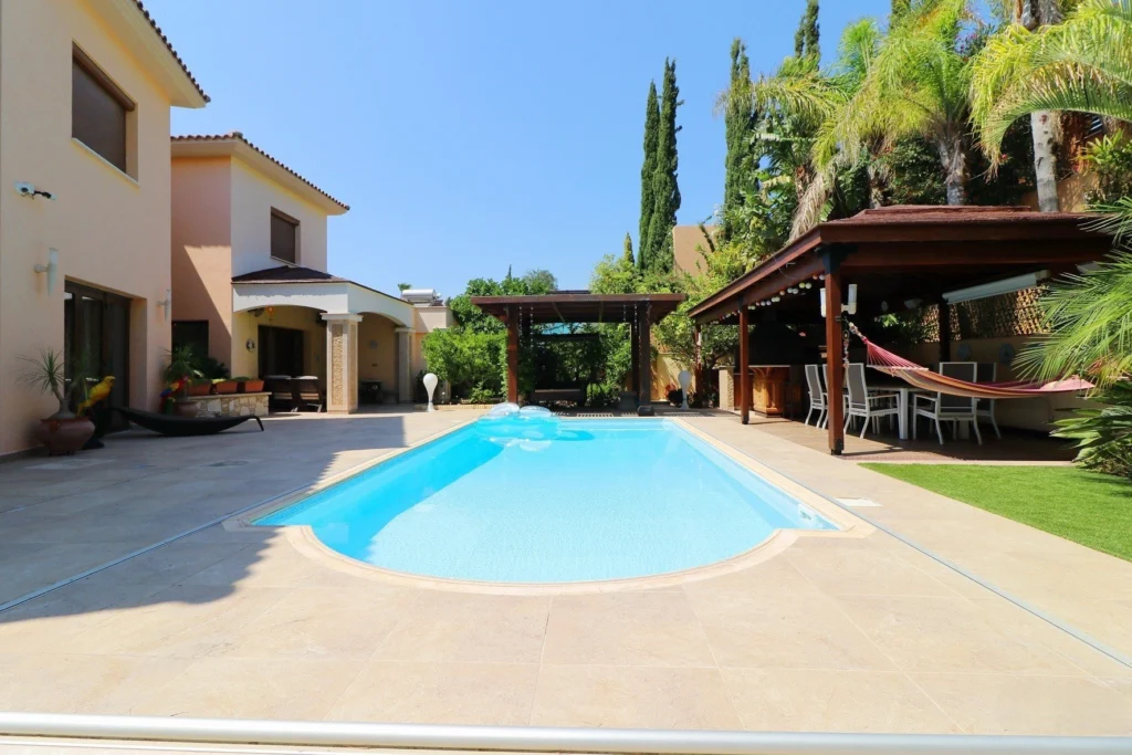 5 Bedroom House for Sale in Mouttagiaka, Limassol District