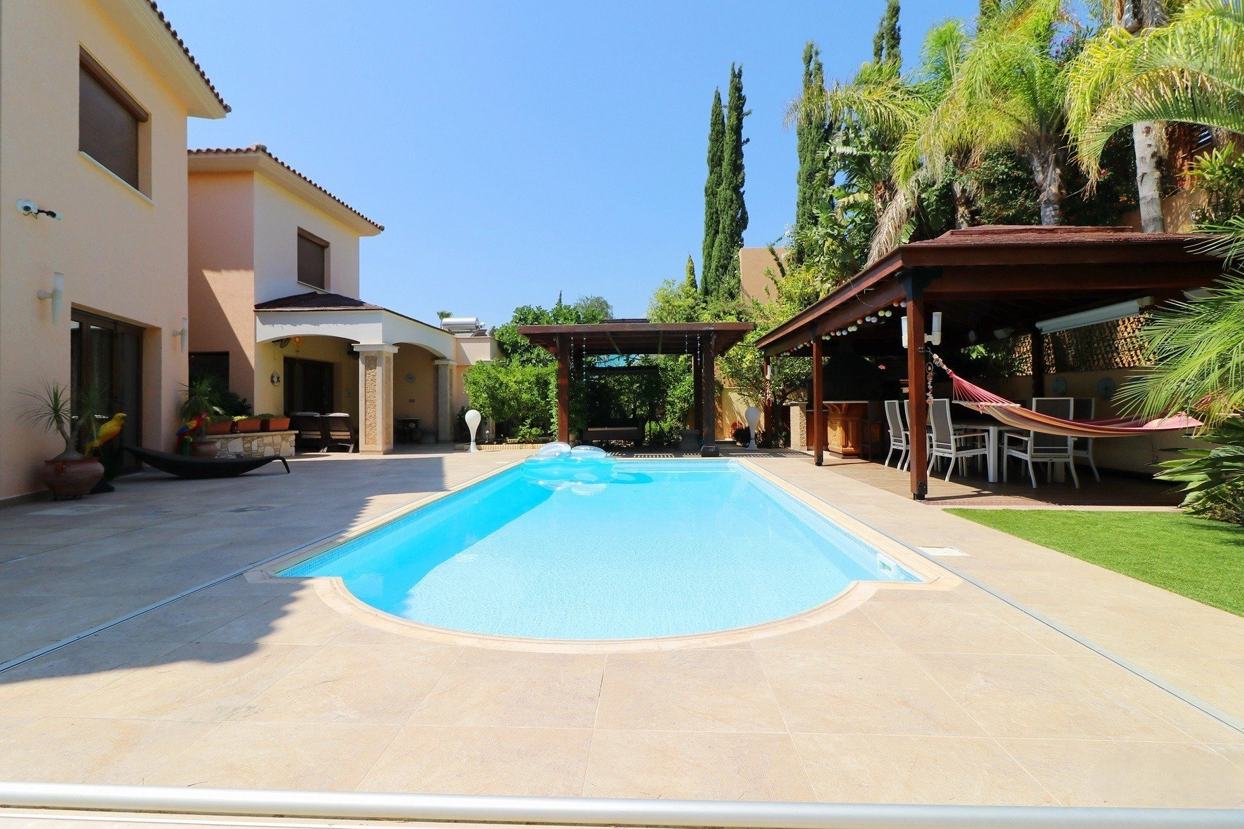 5 Bedroom House for Sale in Mouttagiaka, Limassol District