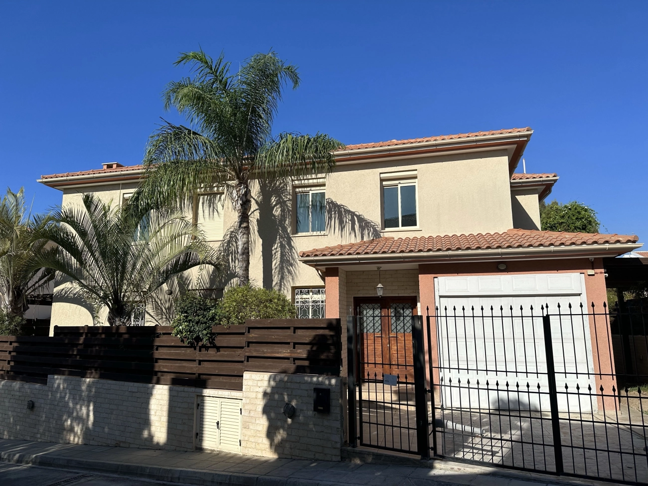 4 Bedroom House for Sale in Pyrgos Lemesou, Limassol District