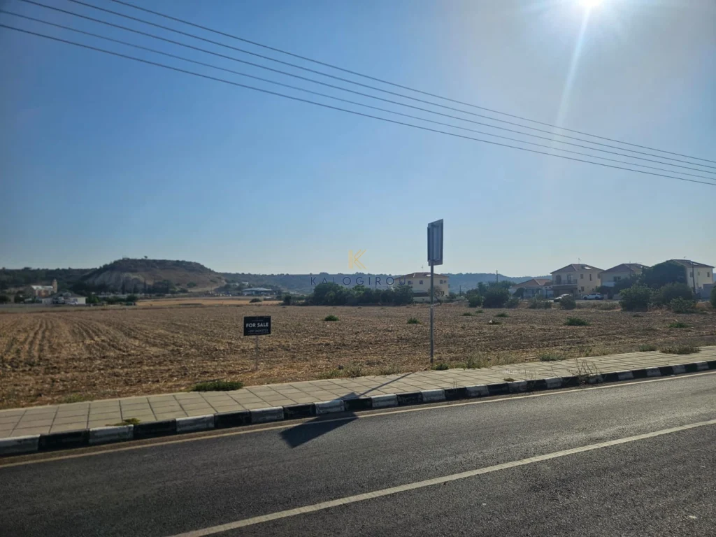 16,389m² Plot for Sale in Pyla, Larnaca District