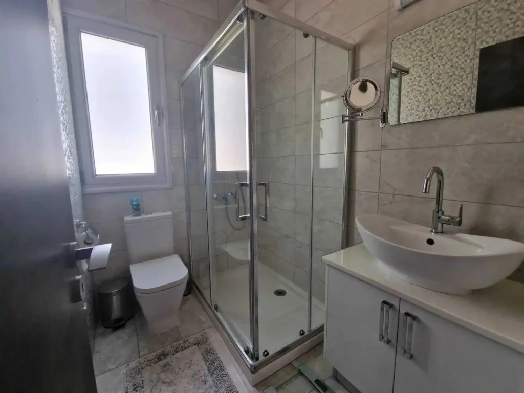 5 Bedroom House for Rent in Parekklisia, Limassol District