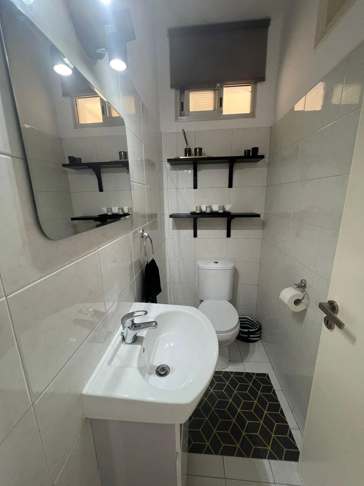 3 Bedroom Apartment for Sale in Limassol – Petrou kai Pavlou
