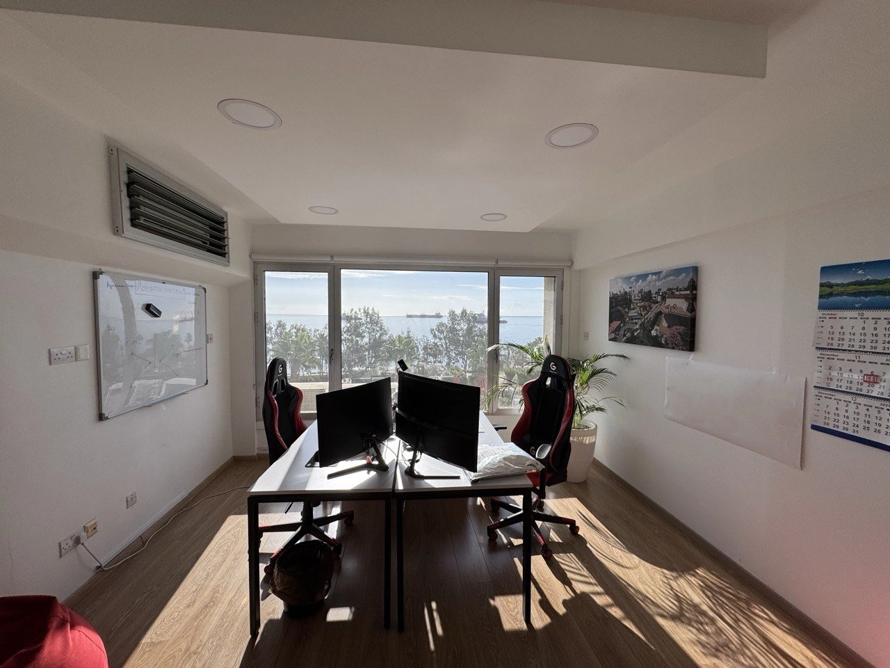 160m² Office for Rent in Agia Triada, Limassol District