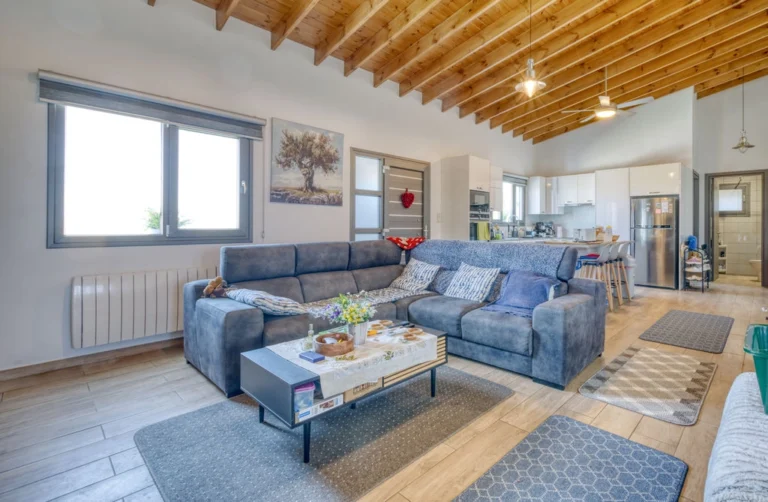 Cheap Houses and Villas for Sale Famagusta up to 400000 euro