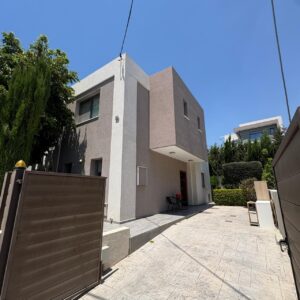 3 Bedroom House for Rent in Agios Tychonas, Limassol District