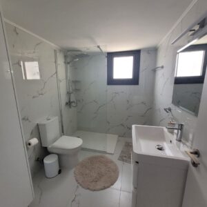 2 Bedroom Apartment for Rent in Limassol – Mesa Geitonia