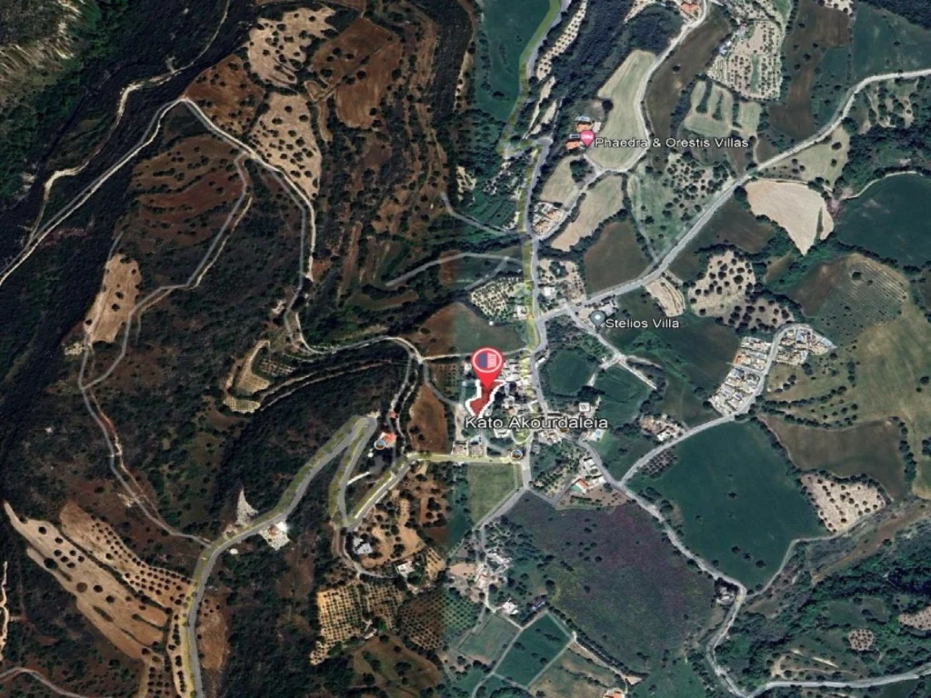 1,673m² Plot for Sale in Paphos District