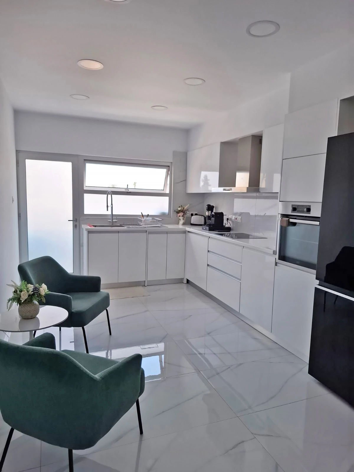 3 Bedroom Apartment for Sale