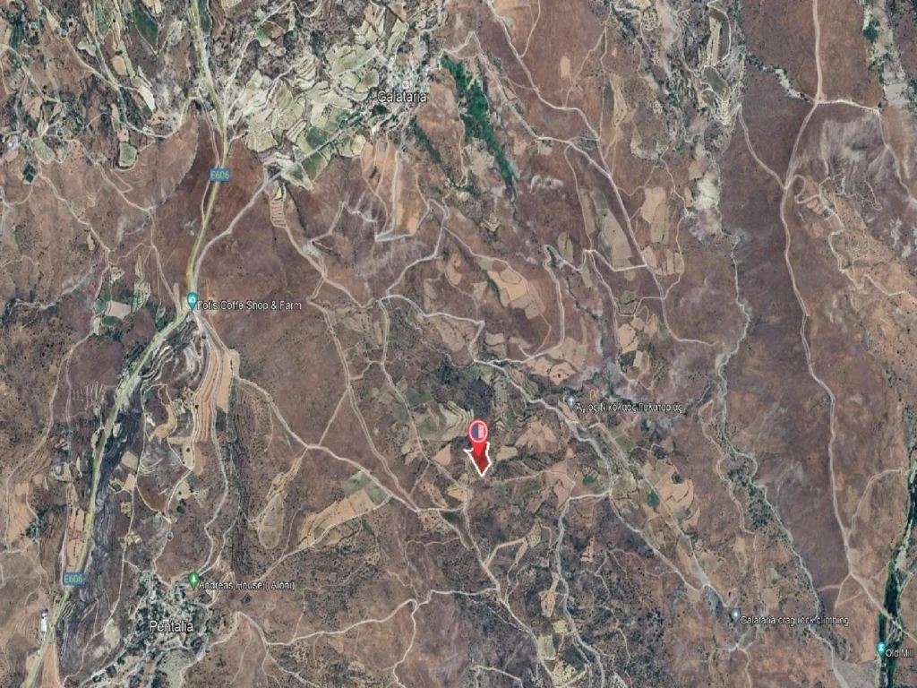 9,700m² Plot for Sale in Galataria, Paphos District