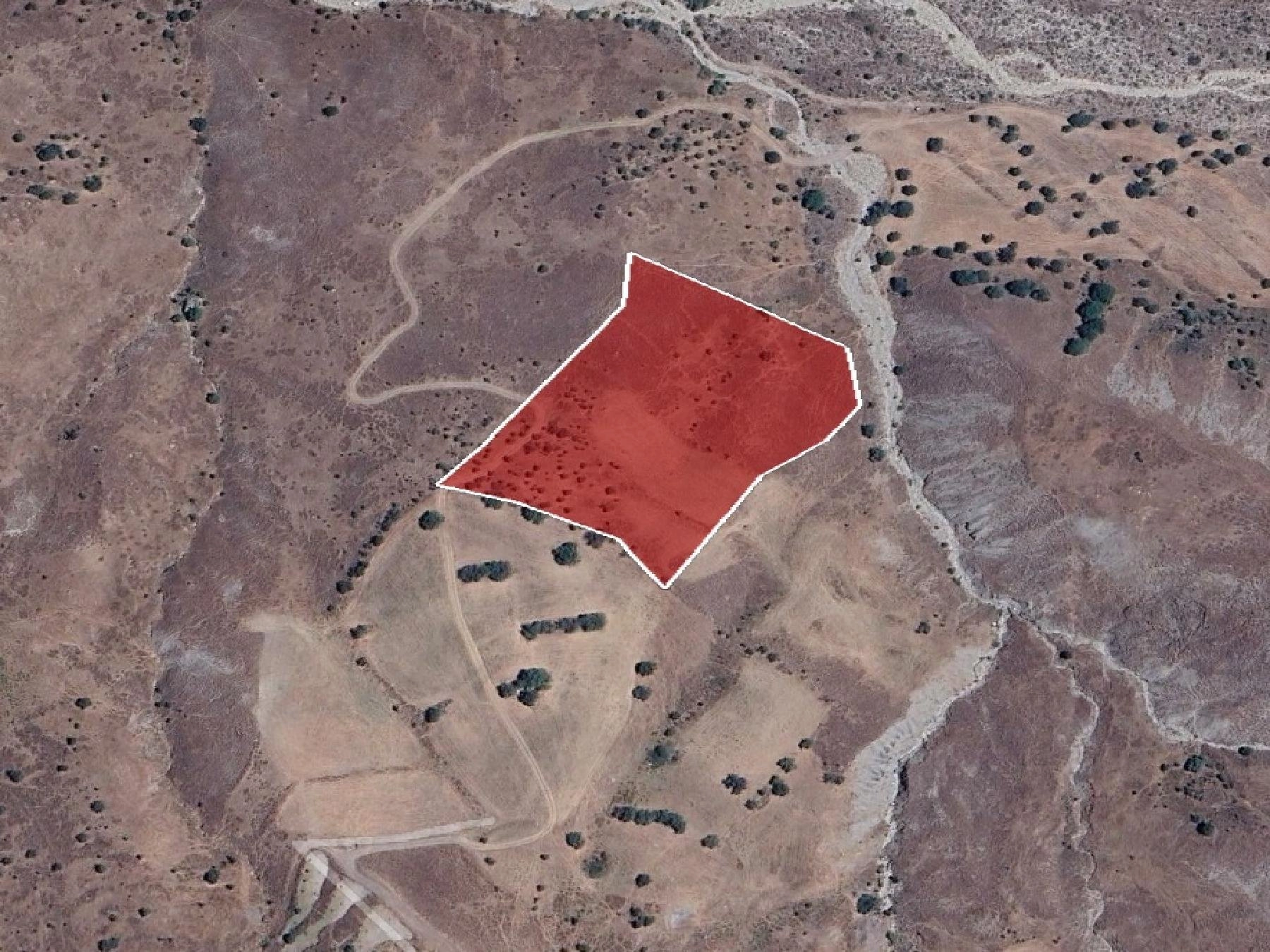 16,389m² Plot for Sale in Kelokedara, Paphos District