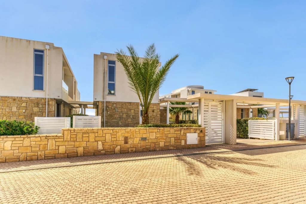 5 Bedroom House for Sale in Pegeia, Paphos District