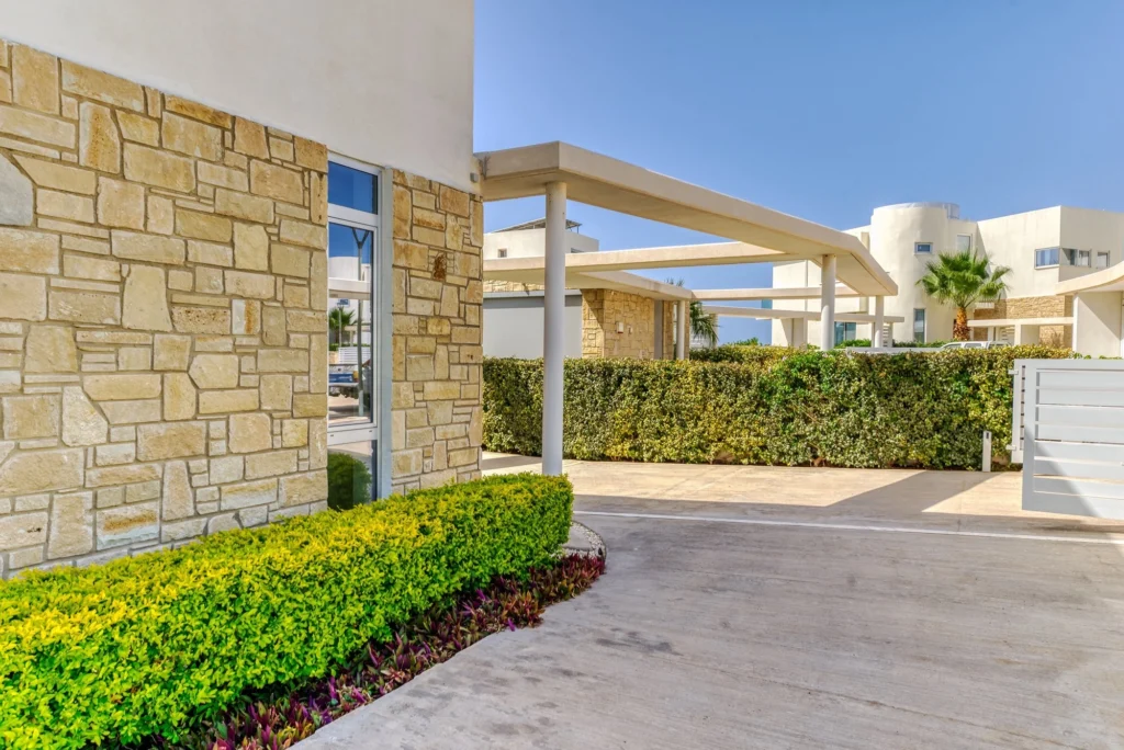 5 Bedroom House for Sale in Pegeia, Paphos District