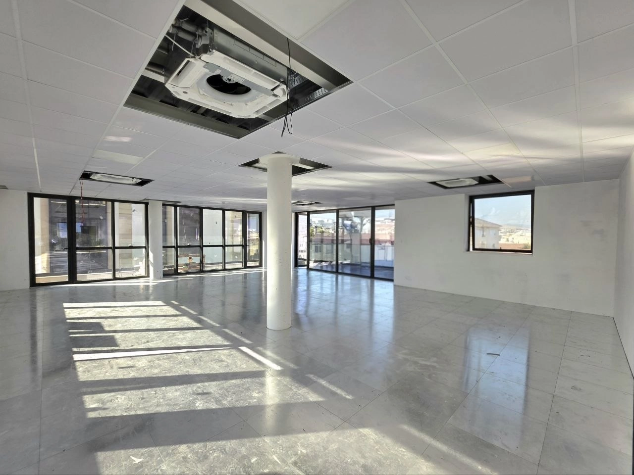 271m² Office for Rent in Limassol – Agios Nicolaos