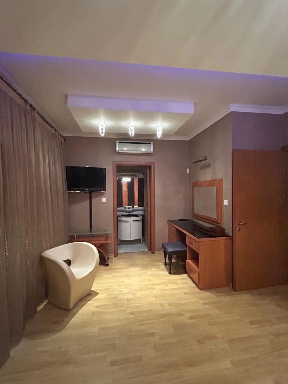 6+ Bedroom House for Rent in Potamos Germasogeias, Limassol District