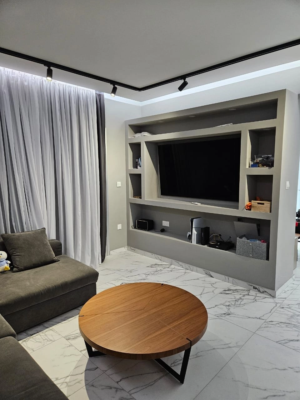 5 Bedroom House for Sale in Potamos Germasogeias, Limassol District