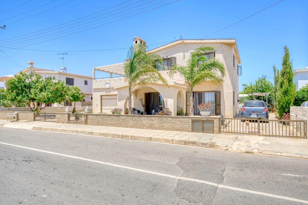3 Bedroom House for Sale in Famagusta District