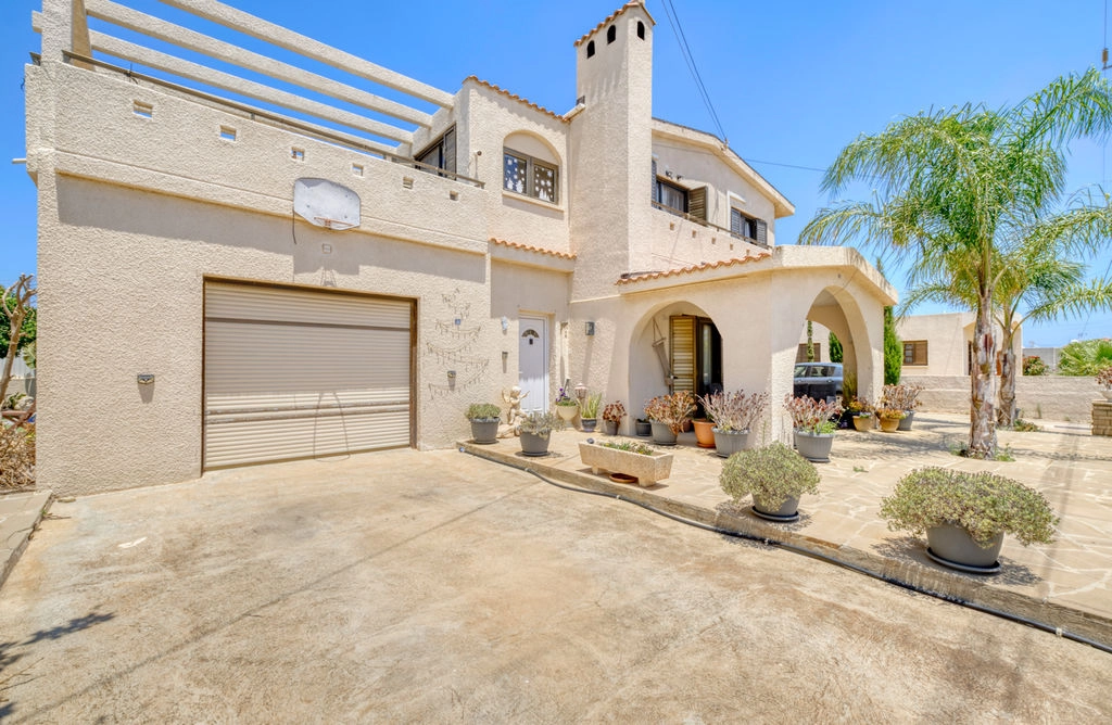 3 Bedroom House for Sale in Famagusta District