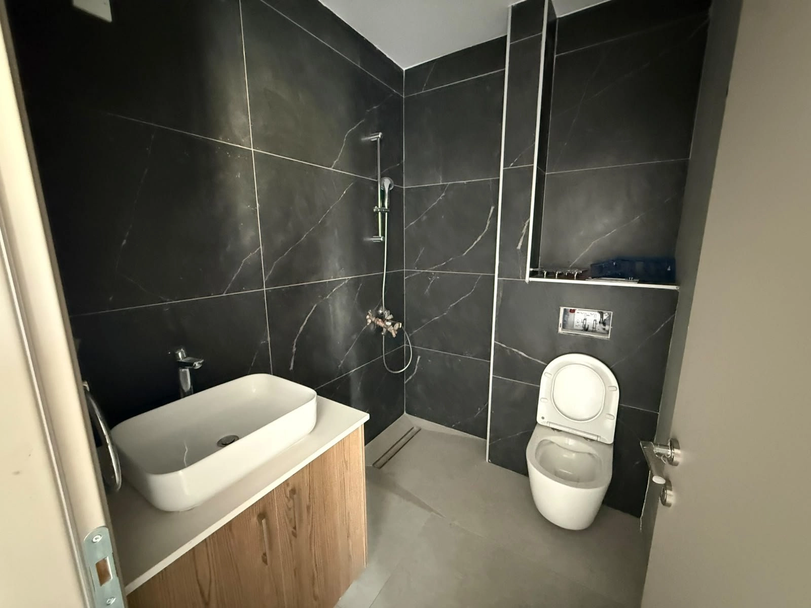 2 Bedroom Apartment for Sale in Limassol – Agios Athanasios