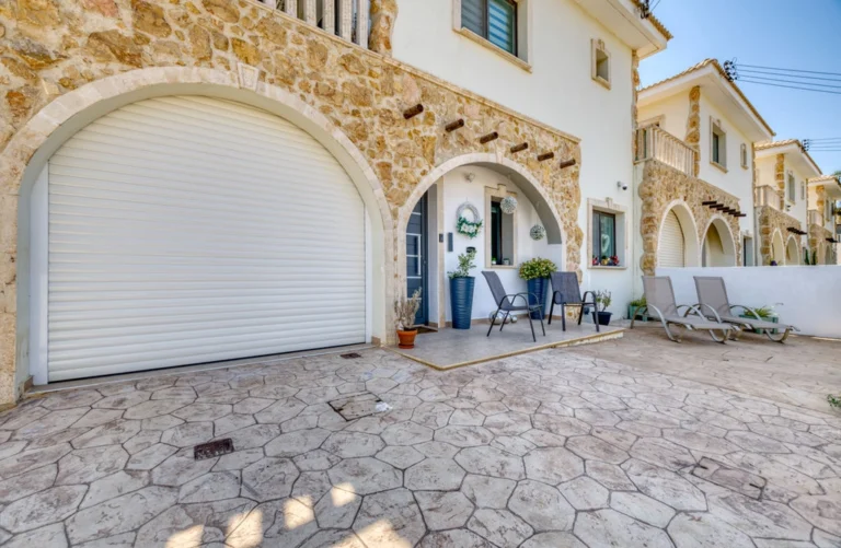 Cheap Houses and Villas for Sale Famagusta up to 400000 euro