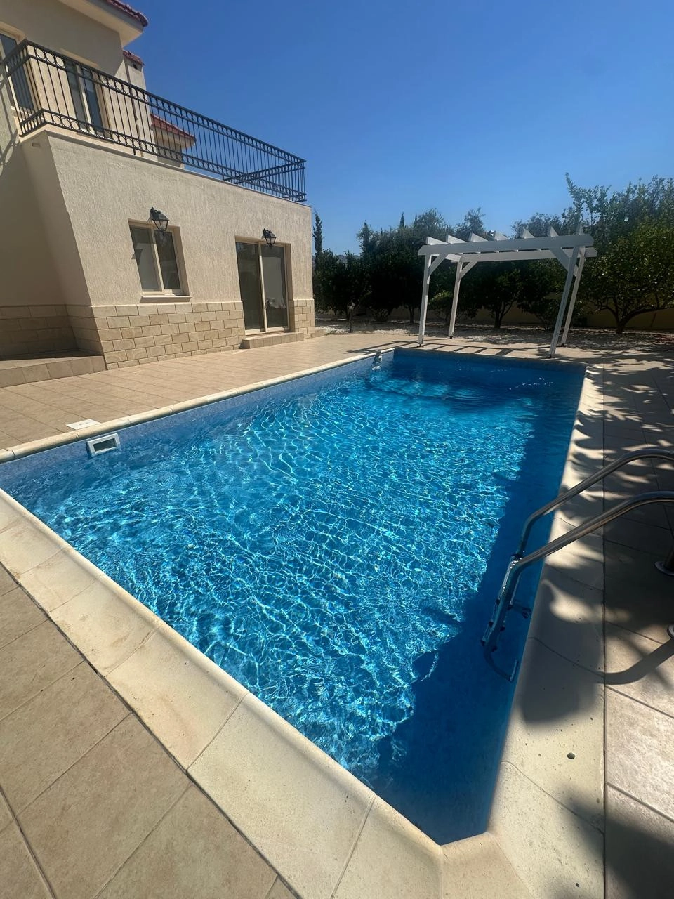 3 Bedroom House for Rent in Monagroulli, Limassol District