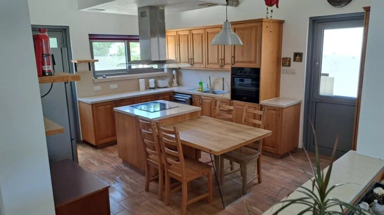 Cheap Houses and Villas for Sale Famagusta up to 900000 euro
