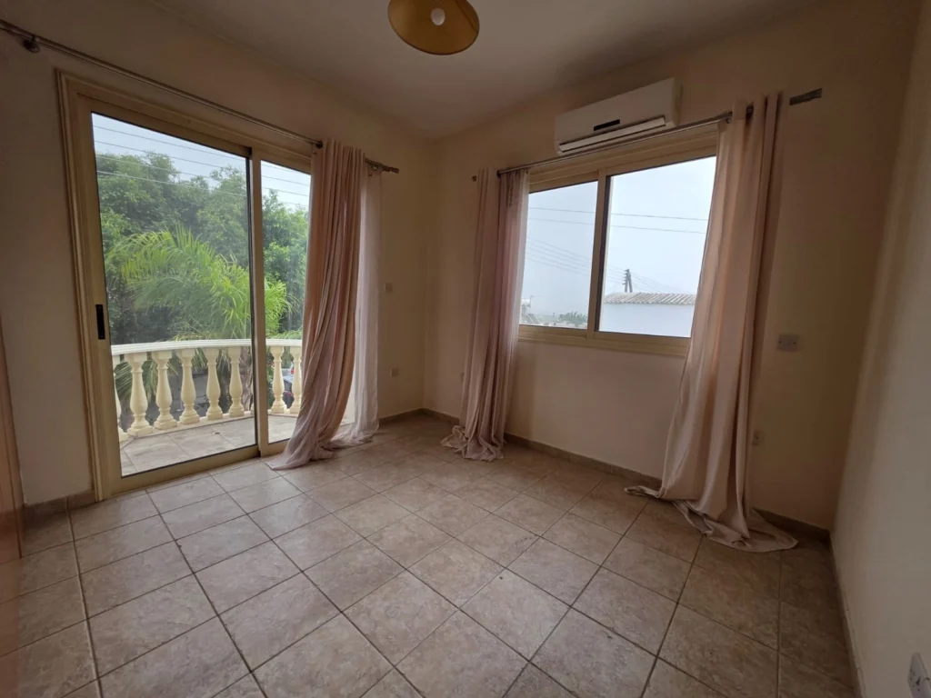 4 Bedroom House for Rent in Pyrgos Lemesou, Limassol District