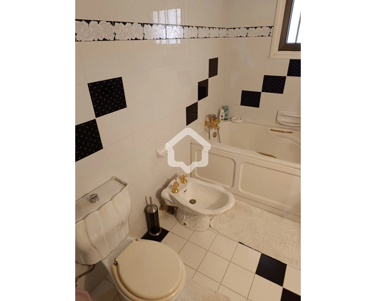 4 Bedroom House for Sale in Erimi, Limassol District