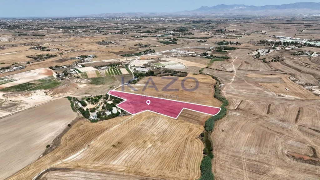 12,041m² Plot for Sale in Pano Deftera, Nicosia District