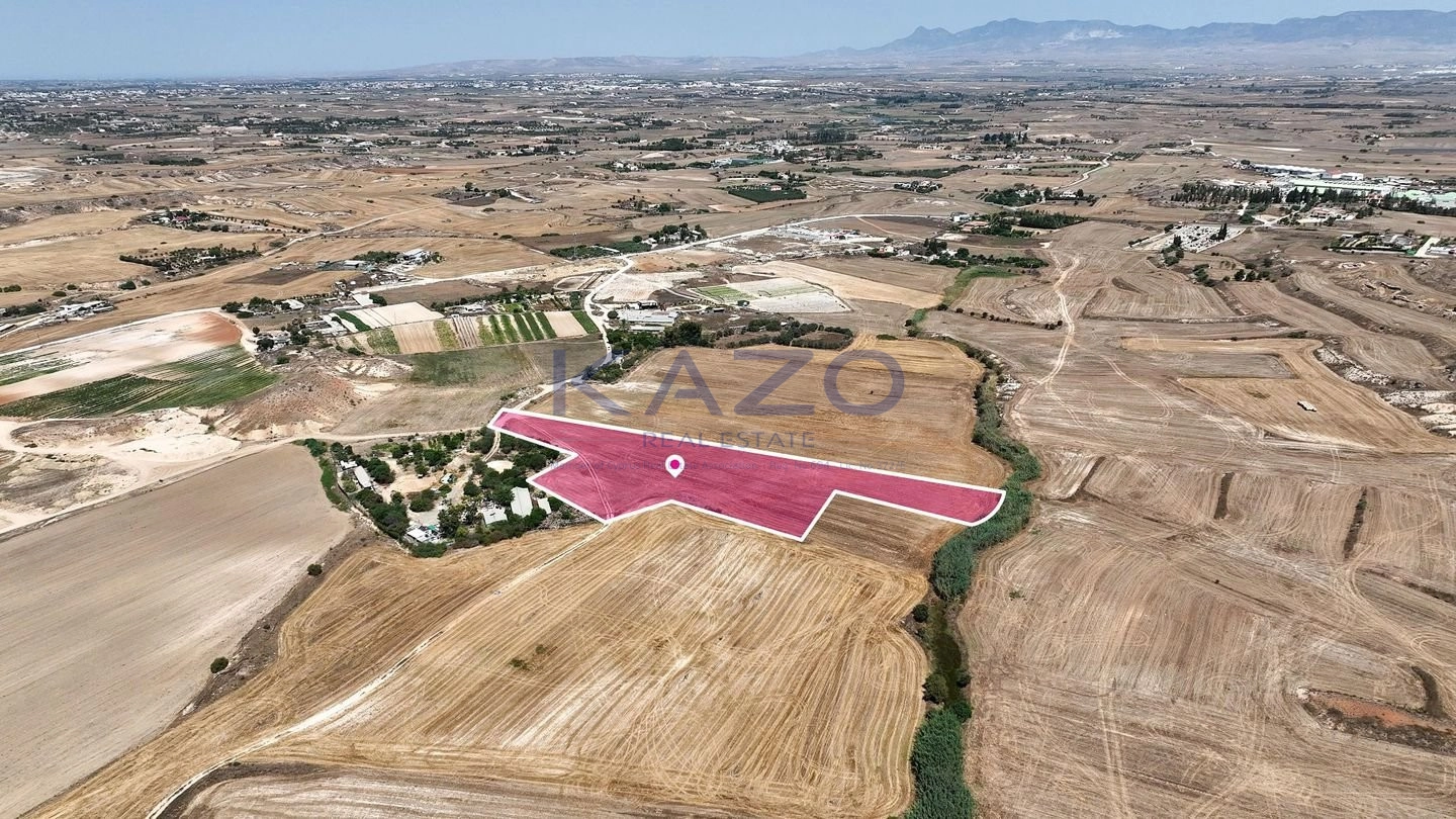 12,041m² Plot for Sale in Pano Deftera, Nicosia District