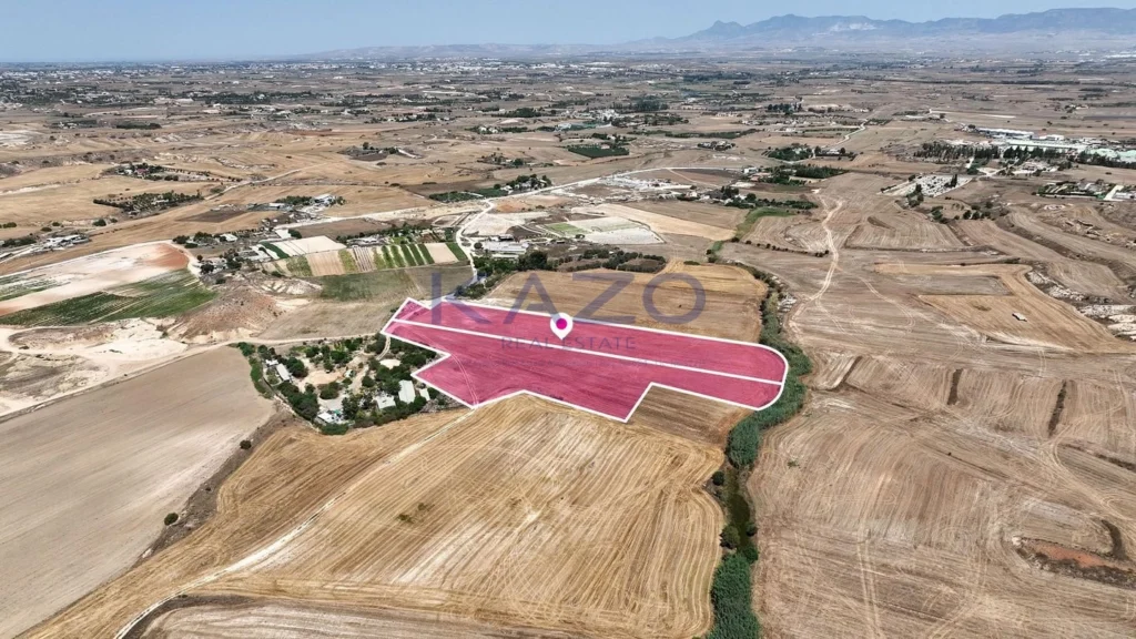 24,082m² Plot for Sale in Pano Deftera, Nicosia District
