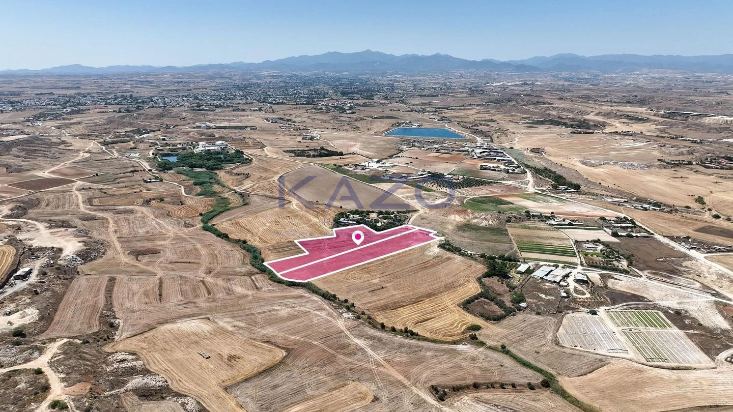 24,082m² Plot for Sale in Pano Deftera, Nicosia District