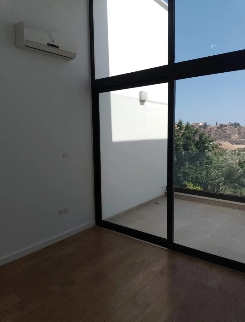 3 Bedroom House for Sale in Germasogeia, Limassol District