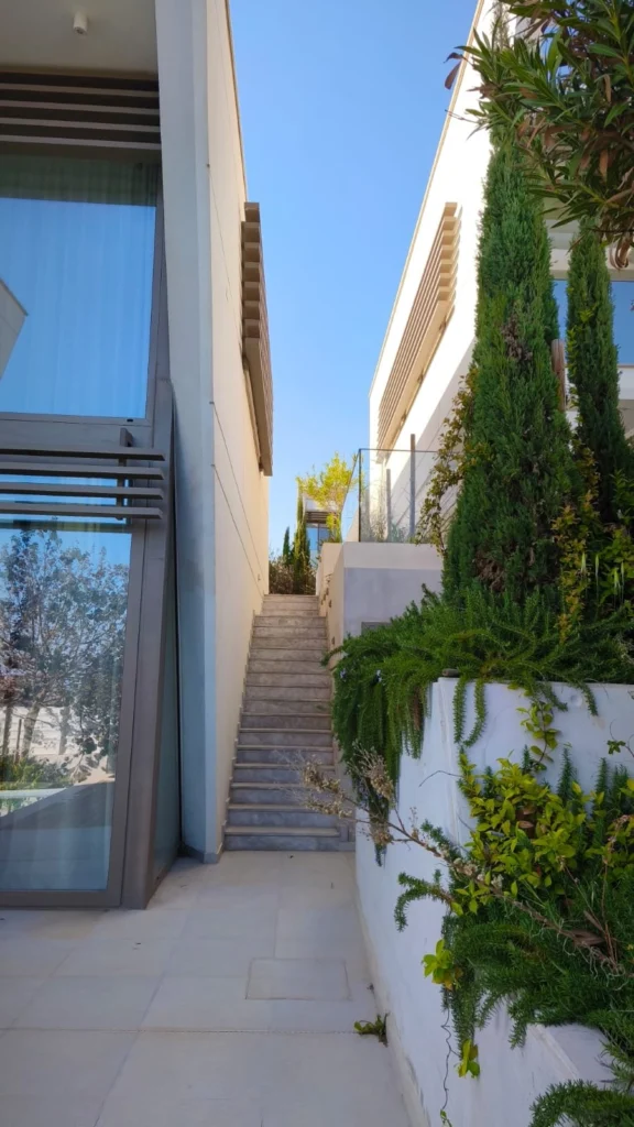 5 Bedroom House for Sale in Mouttagiaka, Limassol District