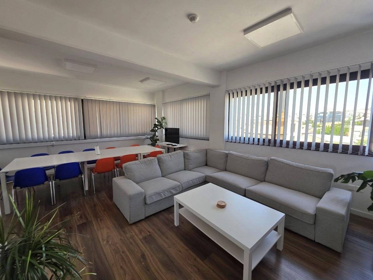 1011m² Office for Rent in Limassol – Mesa Geitonia