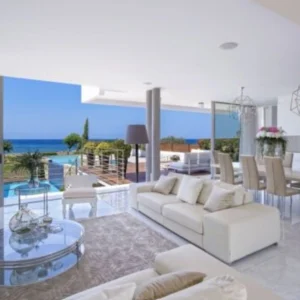 3 Bedroom House for Sale in Latchi (Lakki / Latsi), Paphos District