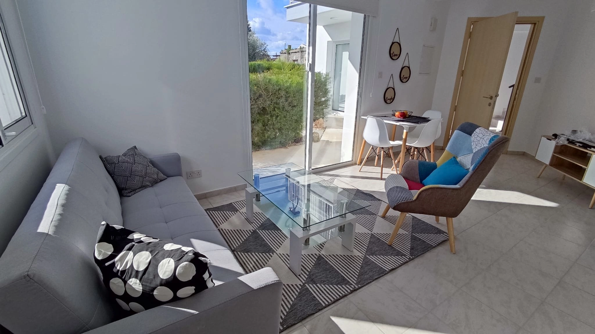 456m² Building for Sale in Geroskipou, Paphos District