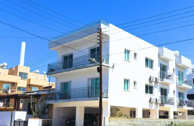 284m² Building for Sale in Kato Paphos