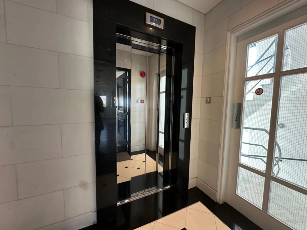 250m² Office for Rent in Limassol – Katholiki