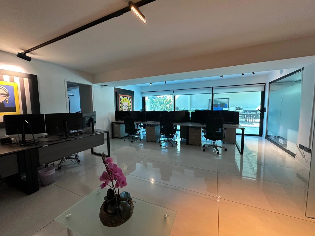 250m² Office for Rent in Limassol – Katholiki