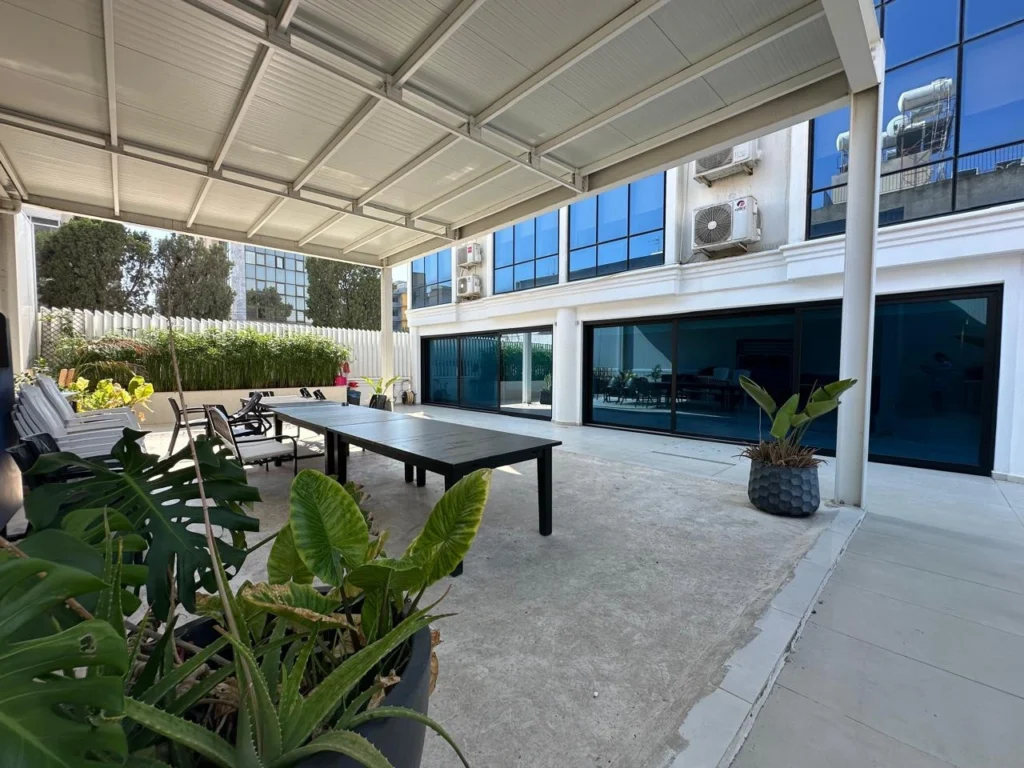 250m² Office for Rent in Limassol – Katholiki