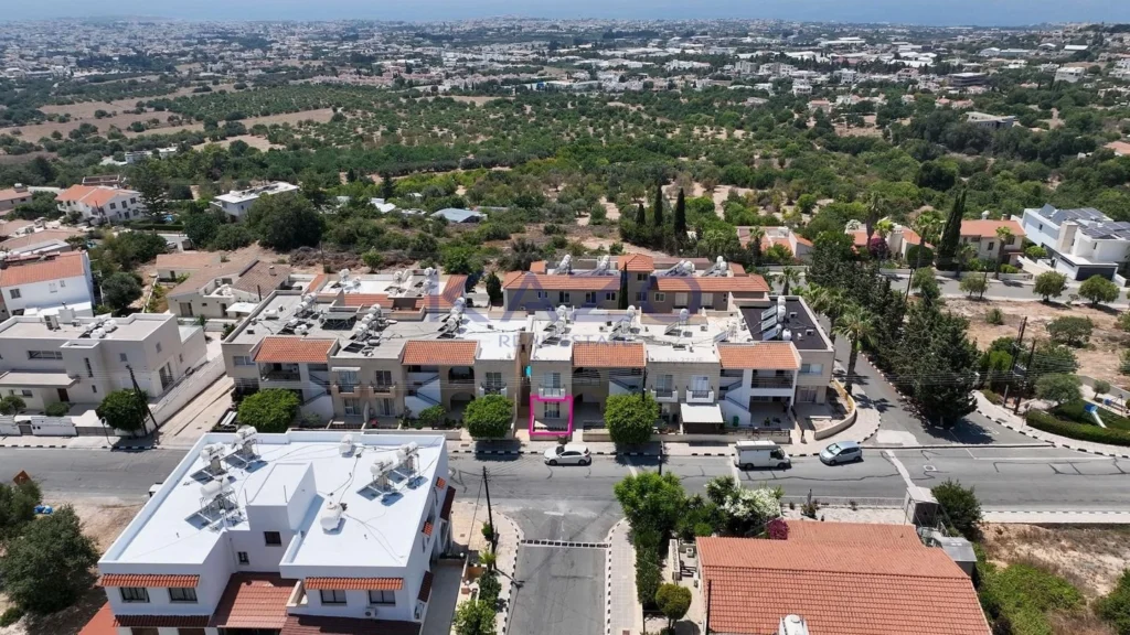 2 Bedroom Apartment for Sale in Mesa Chorio, Paphos District