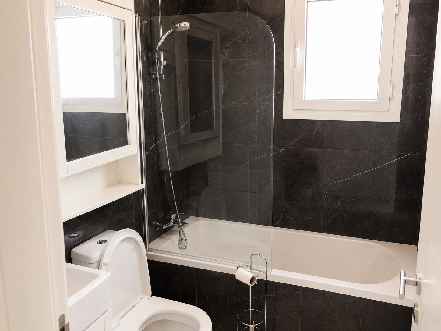 2 Bedroom Apartment for Rent in Agios Dometios – Agios Georgios, Nicosia District