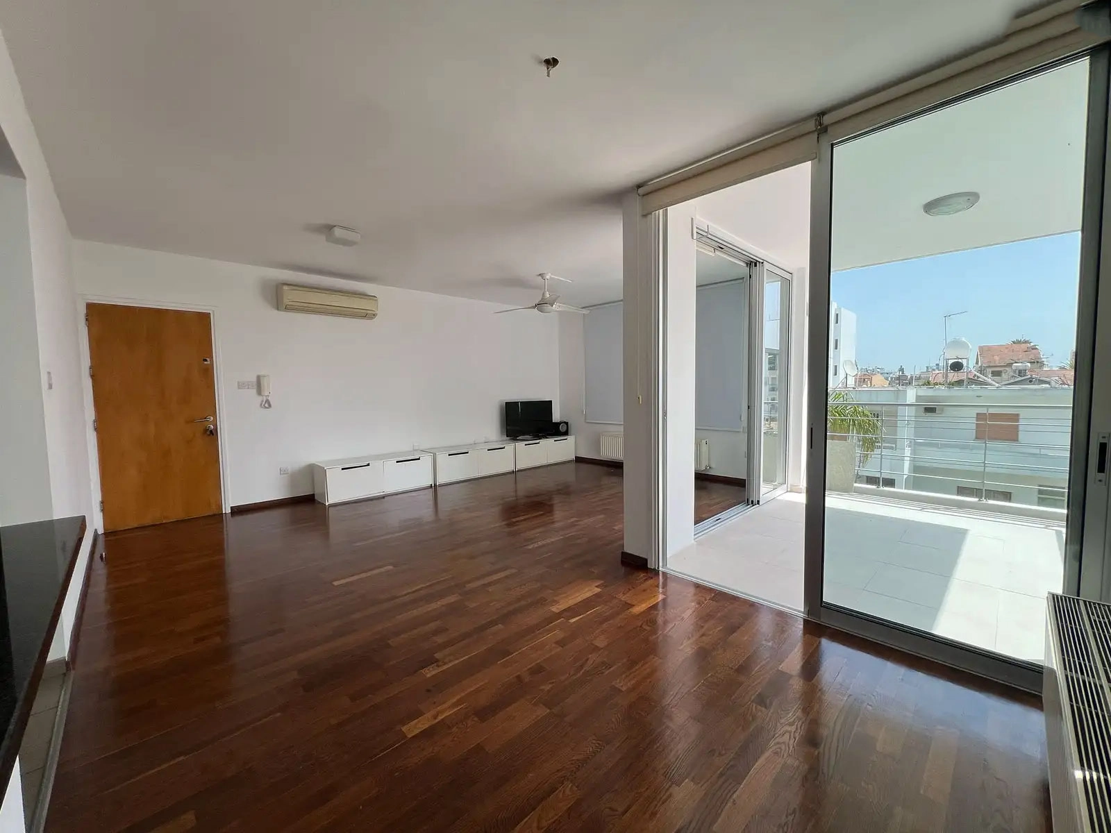 2 Bedroom Apartment for Rent in Agios Dometios – Agios Georgios, Nicosia District
