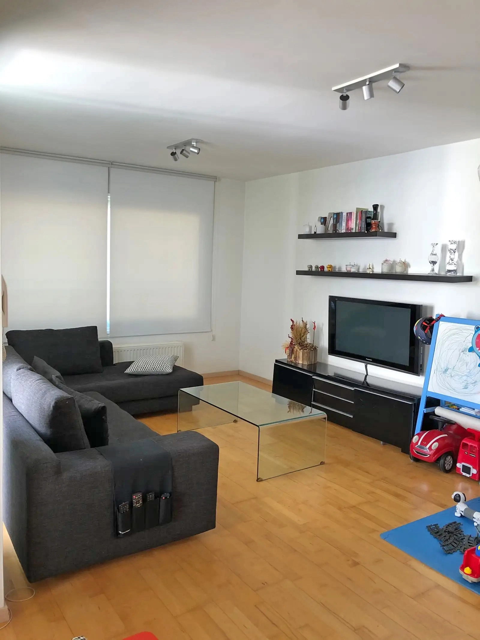 3 Bedroom Apartment for Rent in Agios Dometios – Agios Georgios, Nicosia District