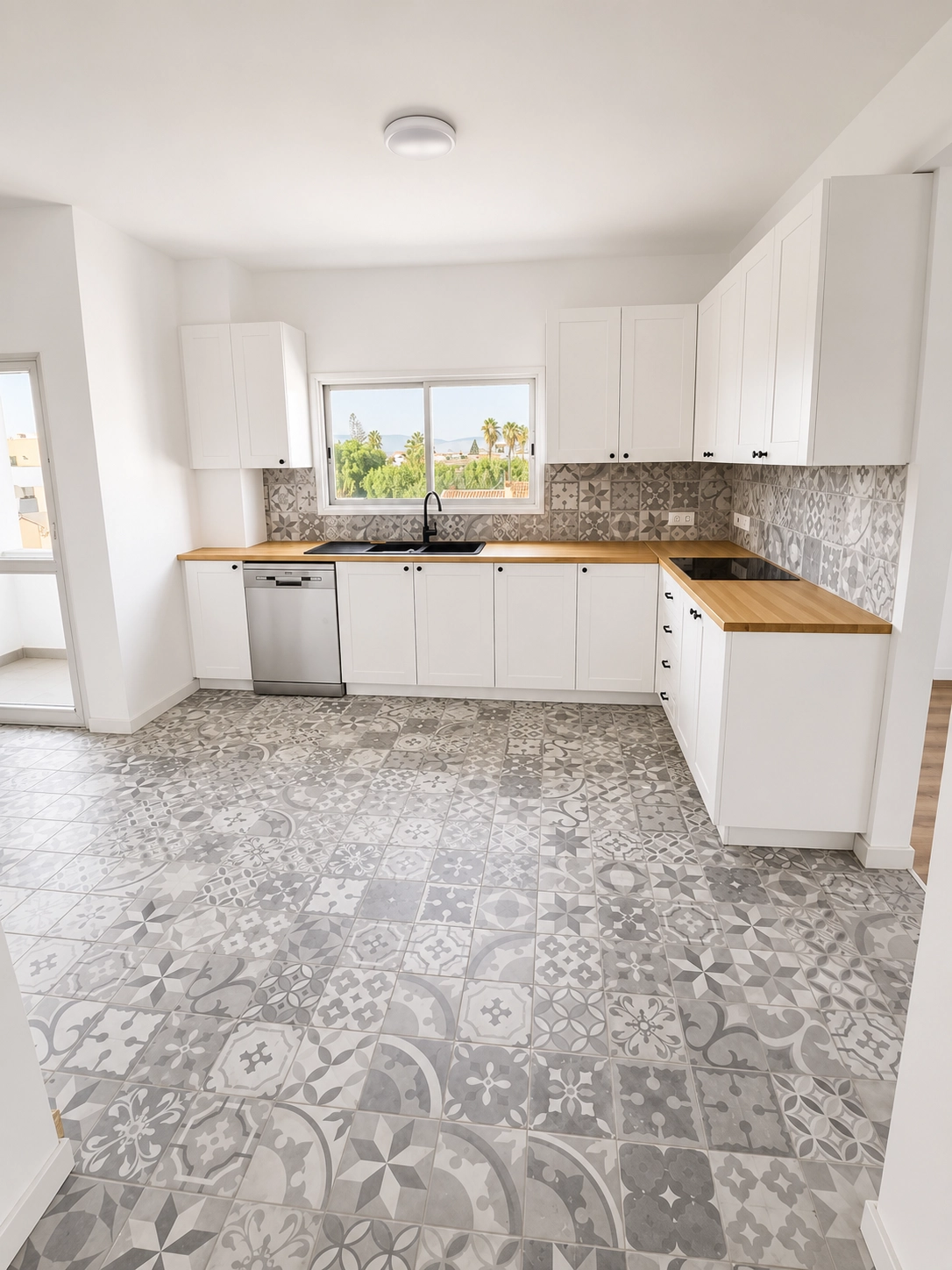 3 Bedroom Apartment for Rent in Engomi, Nicosia District