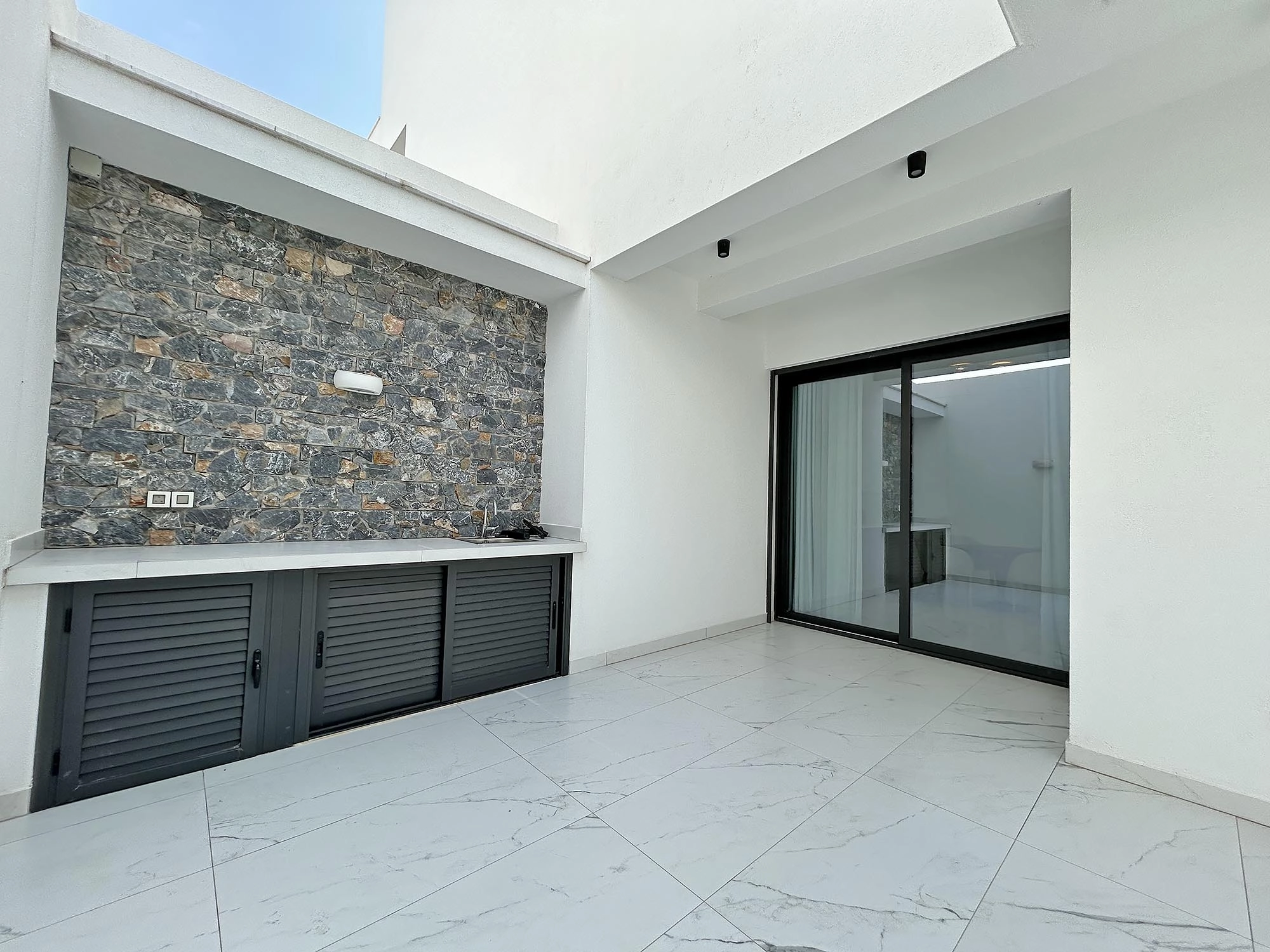 4 Bedroom House for Sale in Limassol – Agios Athanasios