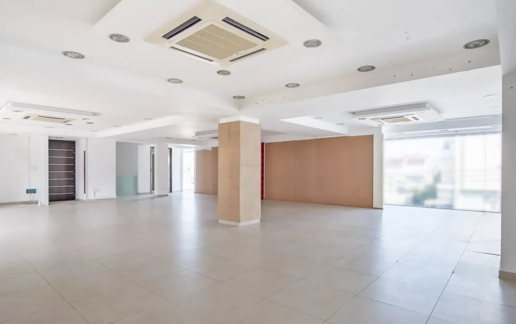 770m² Building for Sale in Strovolos, Nicosia District
