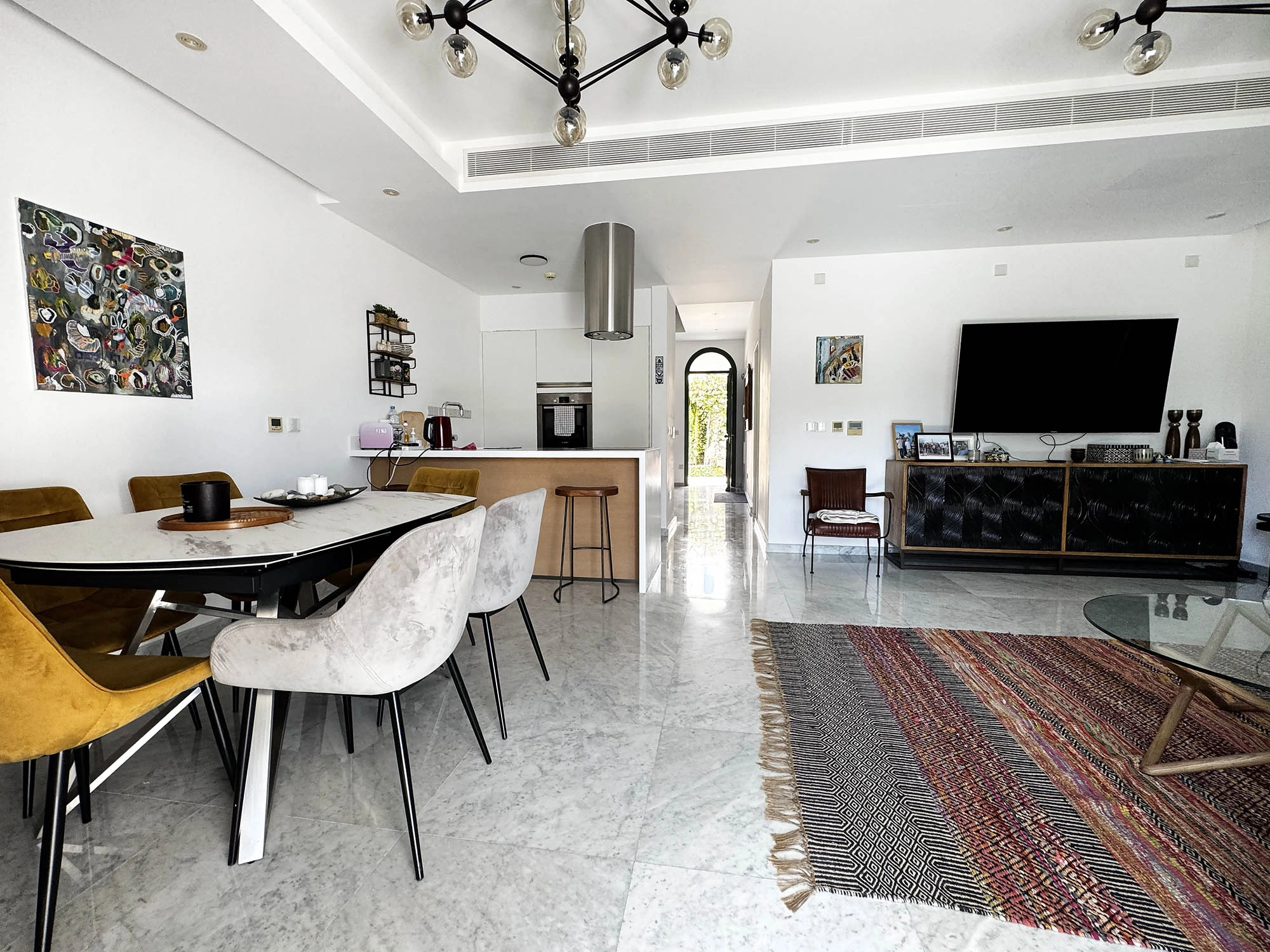 4 Bedroom House for Sale
