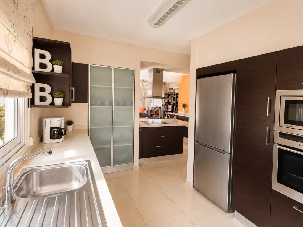 4 Bedroom Apartment for Sale