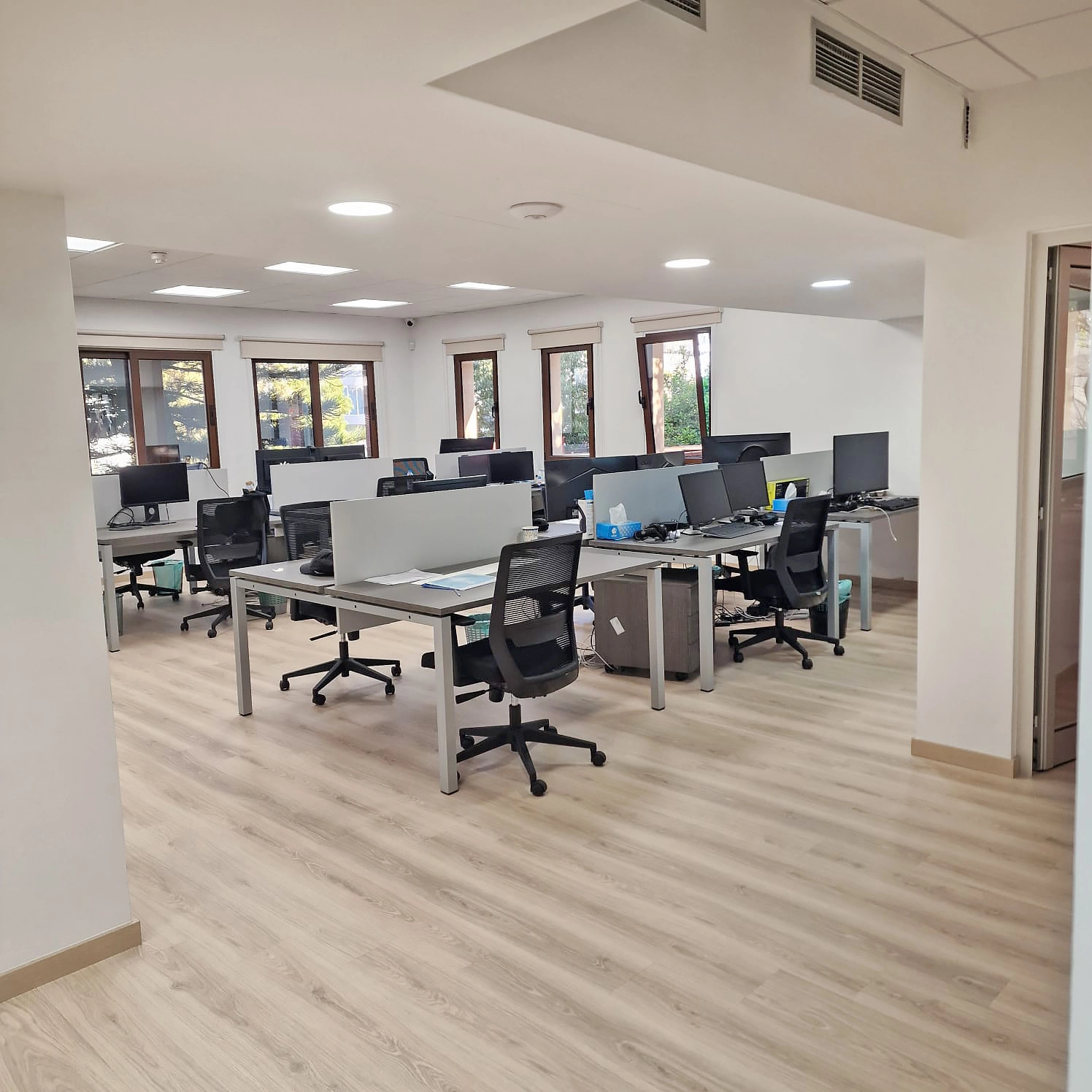 317m² Office for Sale in Engomi, Nicosia District